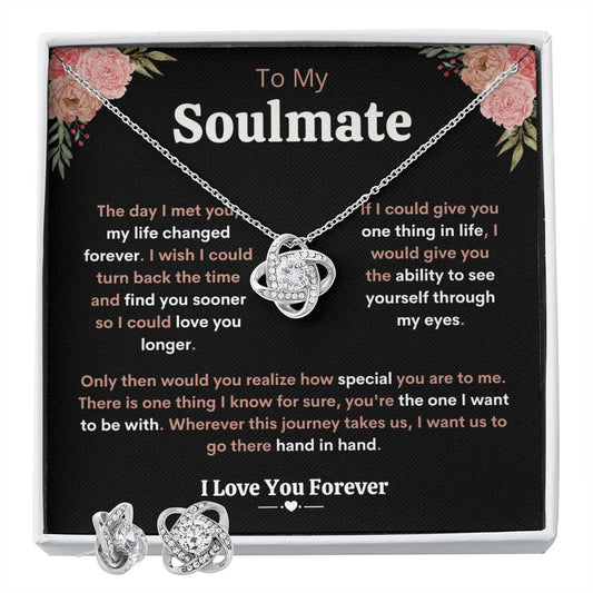 Soulmate l Love Knot Earring & Necklace Set