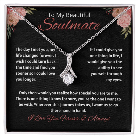 Soulmate l Alluring Beauty Necklace